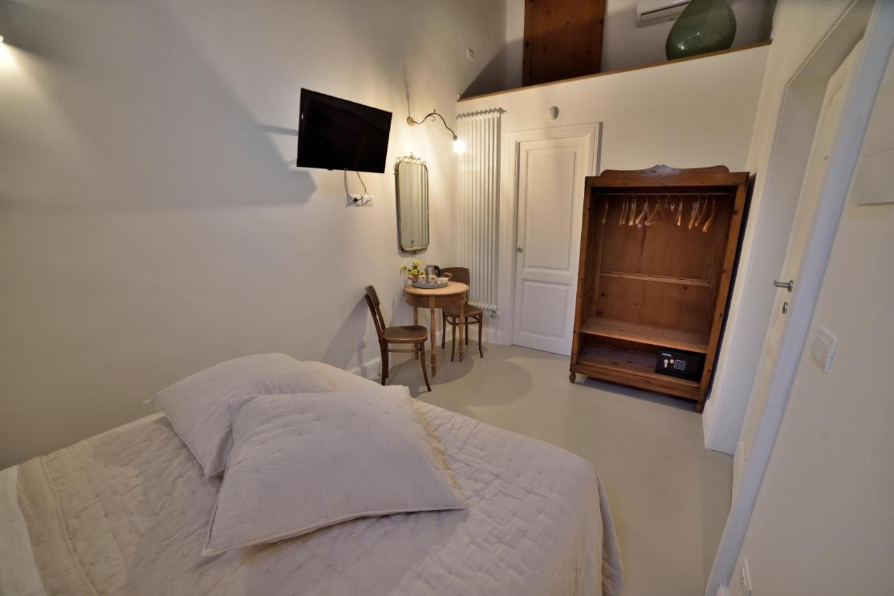 B&B Murex Bari Buitenkant foto